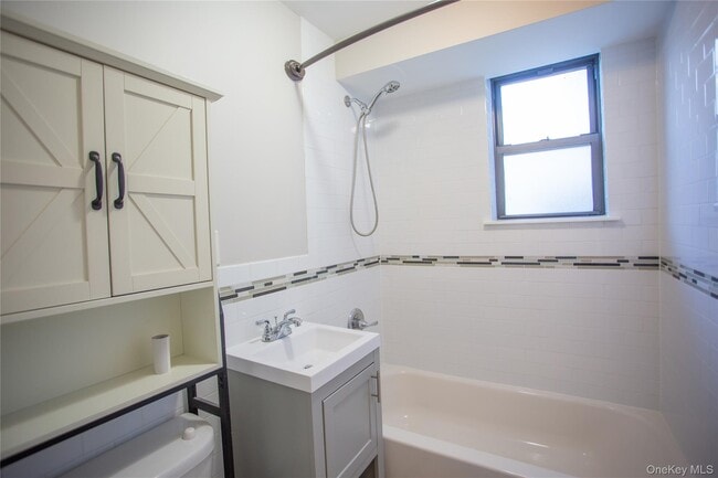 Photo - 65 W Broadway Unit 7G