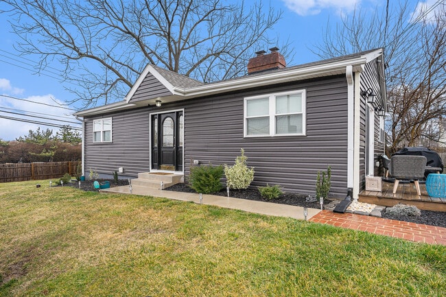 Building Photo - Reservoir