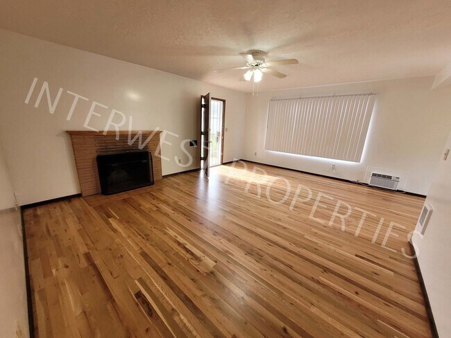 Photo - BALT02-COM Unit 3408