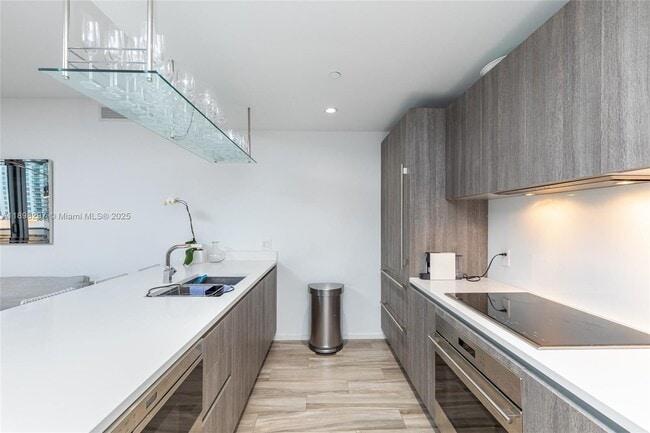 Photo - 801 S Miami Ave Unidad 1704