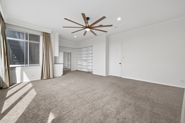 Photo - 2016 Main St Unidad 3