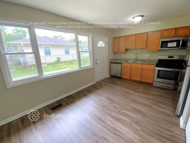 Photo - 1187 Leawood Dr