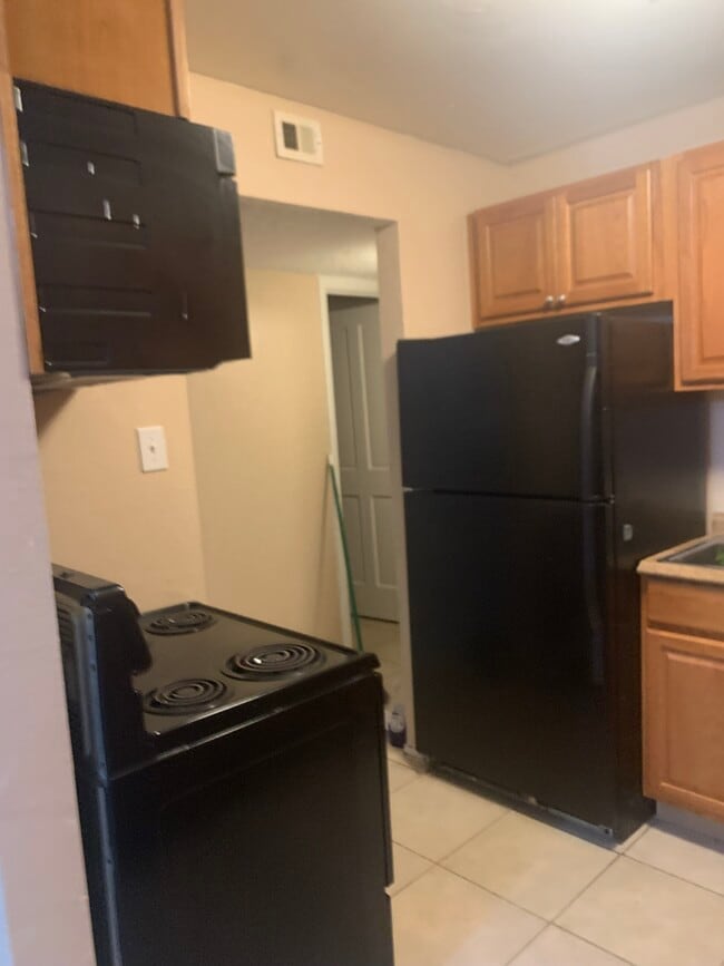 Photo - 2800 Cerrillos Rd Unit A12