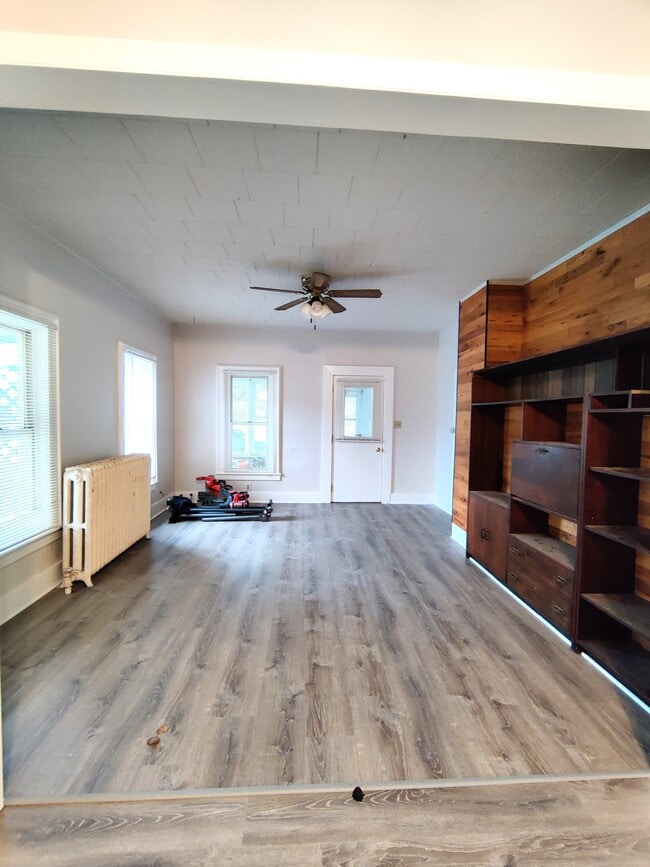 Photo - 242 W Lincoln Ave