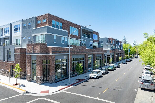 Second Street - Register Square Napa Apartments