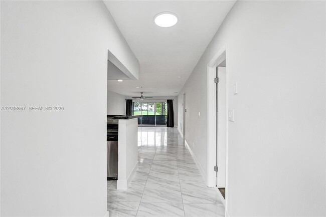 Photo - 9540 Oakburst Ln