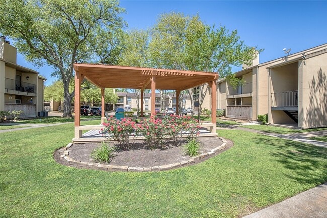 Photo - 3300 Pebblebrook Dr Unidad 36