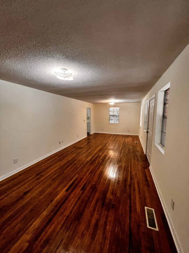 Photo - Home For Rent