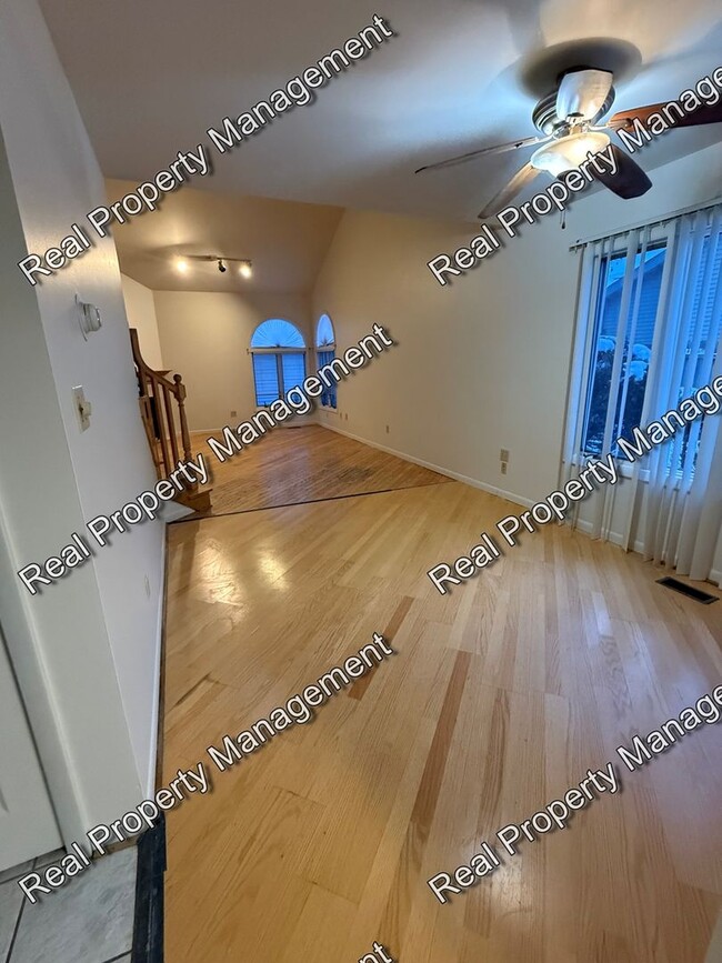 Photo - Large Three Bedroom Crown Point Duplex