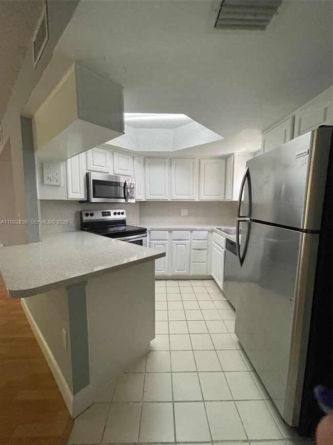 Photo - 8215 Lake Dr Unit 407