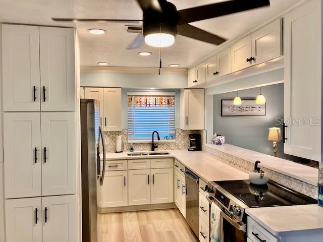 Photo - 121 14th Ave N