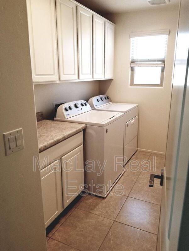 Photo - 10652 W Filbert St