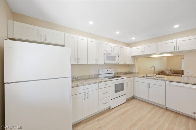 Photo - 7756 Jewel Ln Unit 204