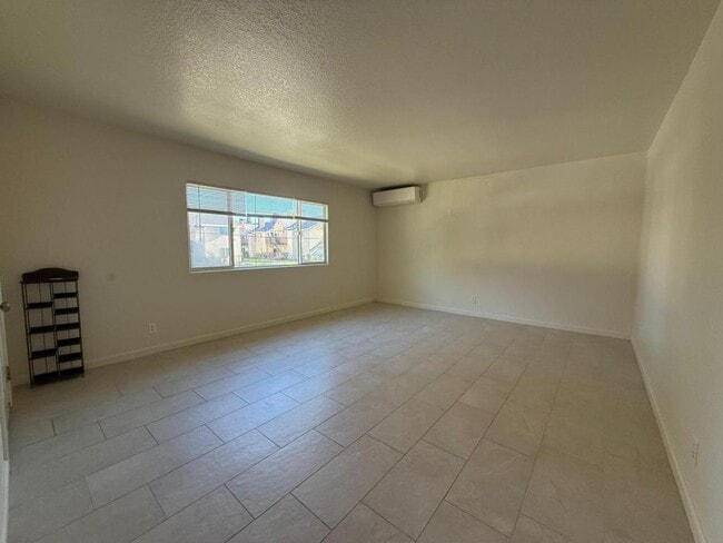 Photo - 1817 Piedmont Way