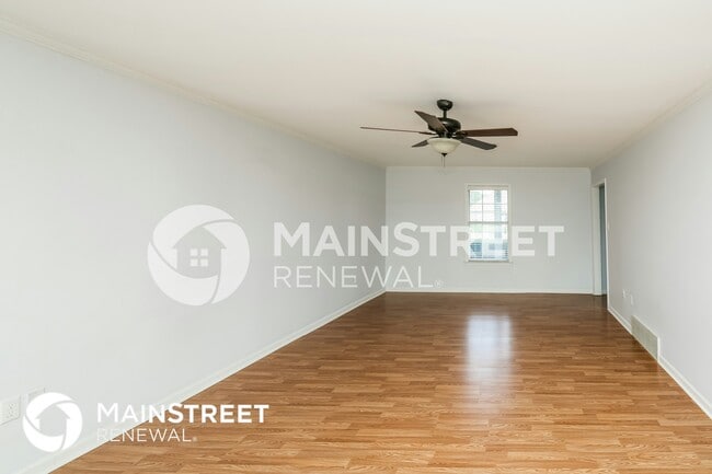 Photo - 4737 Calgary Cove