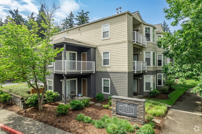 Oriel Apartments - Oriel Apartments