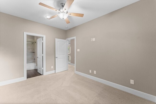 Building Photo - 127 Benjis Pl