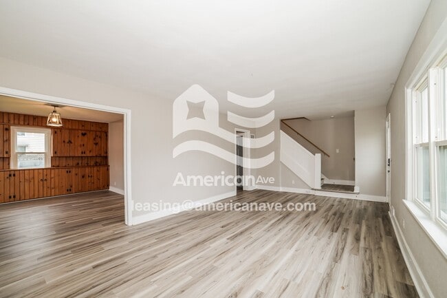 Photo - 120 S Cedar St