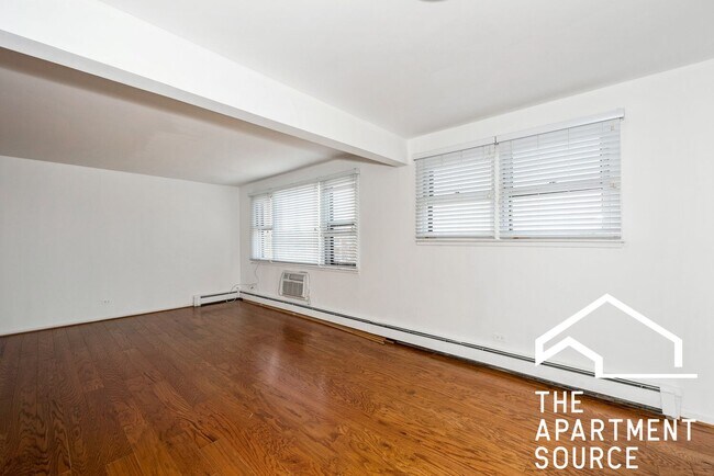 Photo - 8644 Skokie Blvd Unit 303