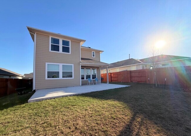 Photo - 1204 Flint Knapper Dr