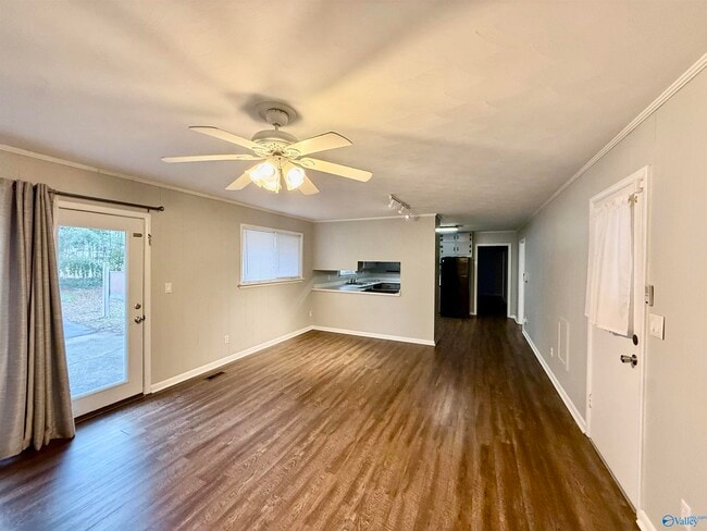 Photo - 804 Hodges St NW