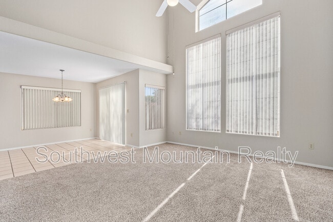 Photo - 1083 W Sandy Banks