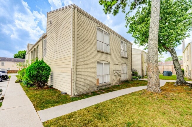 Photo - 6200 W Tidwell Rd Unit 2608