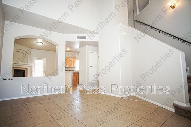 Photo - 528 Green Village Ct