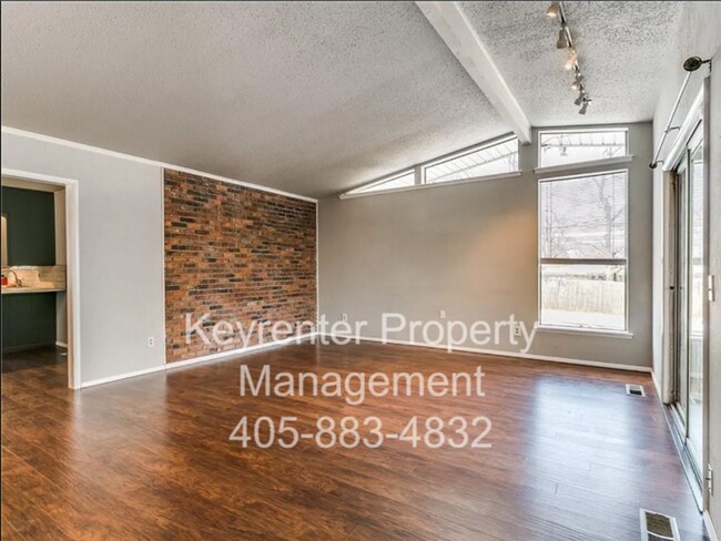 Photo - 507 NE 61st St