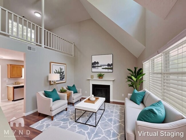 1929 Teddington Dr