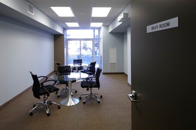 88 Spadina Rd