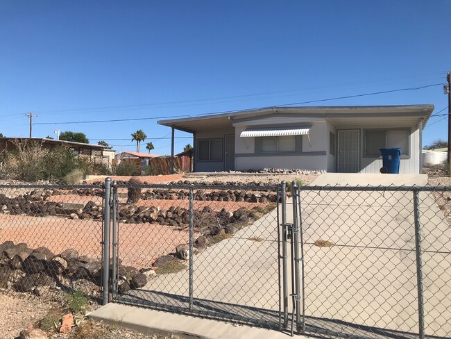 Photo - WINTER VACATION RENTAL - 4 Bedroom/1.5 Bath