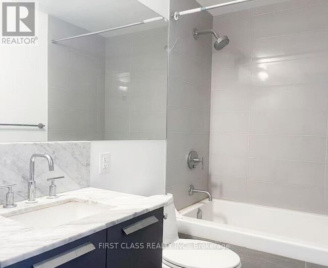 Photo - 50 Charles St E Unit 2913