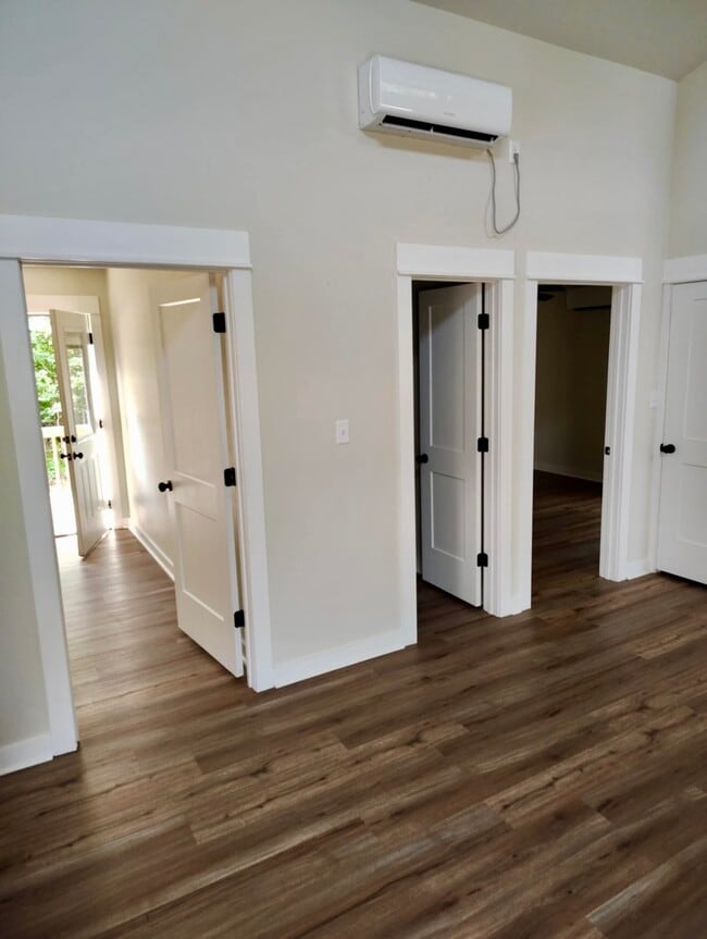 Photo - 7002 Old Tom Box Rd Unit A