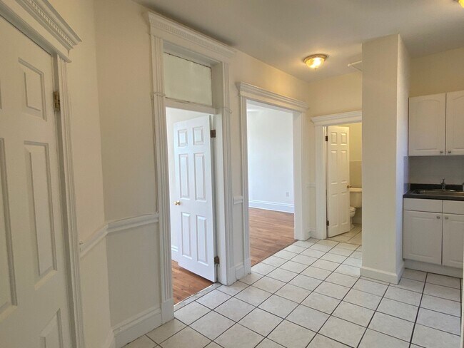 Photo - 1292 Commonwealth Ave