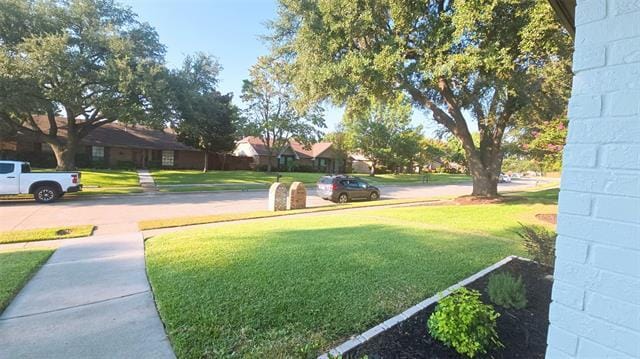 Photo - 1933 Oakbluff Dr