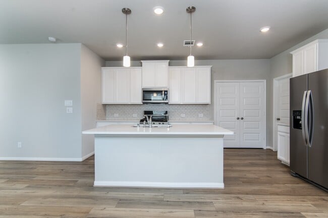 Photo - 18537 Meadow Point Ln