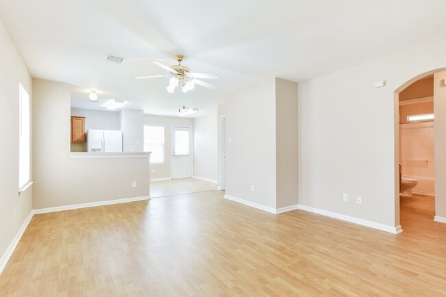 Photo - 18918 Brownstone Mills Dr