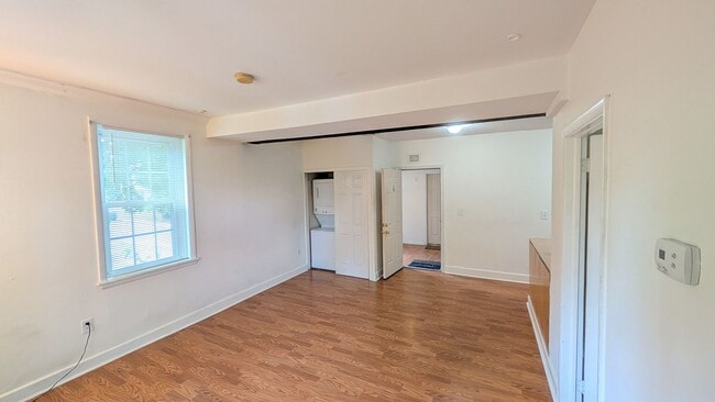 Photo - Creekside 1BR with Central Air and W/D Unidad Apartment 6
