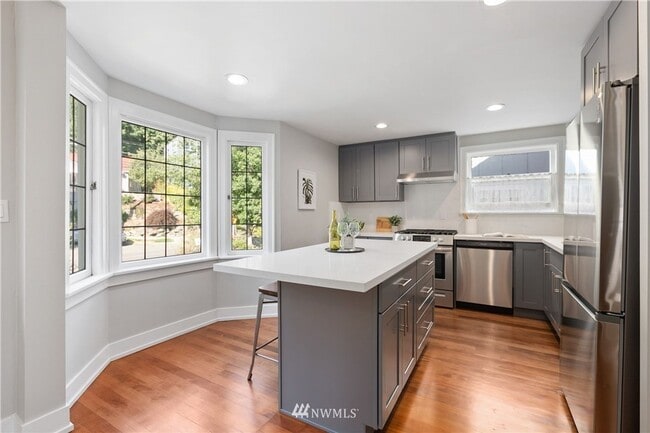 Photo - Spacious Montlake Rental with Stunning Vie...