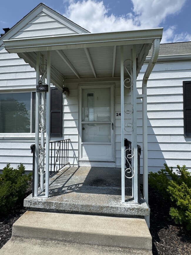 Photo - 241 Helena Dr