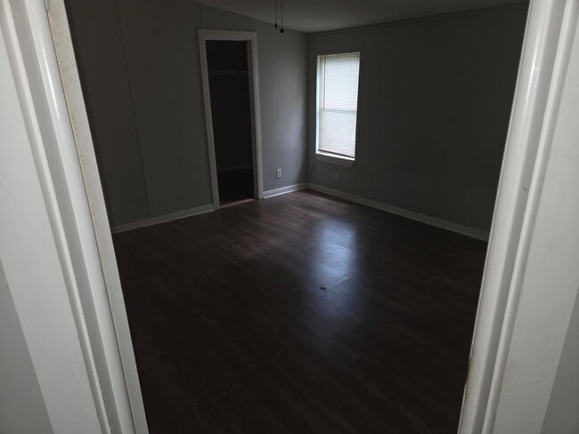 Photo - 15505 Parret Ln