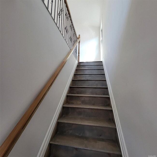 Photo - 144-11 167th St