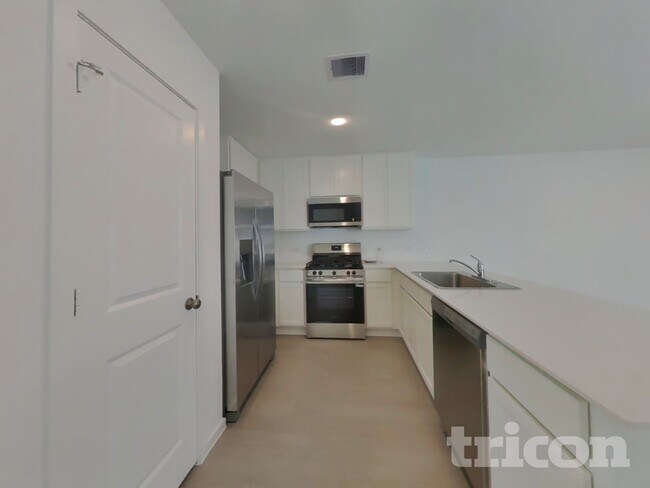 Photo - 1734 Serenity Moon Dr