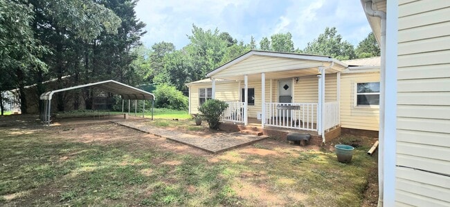 Building Photo - 513 Horseshoe Lake Rd