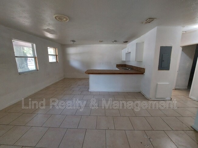 Photo - 7232 Rutledge Pearson Dr