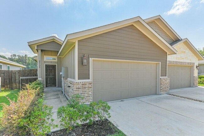 Building Photo - Garage Goals: Where Cars, Dreams, and Amaz... Rental