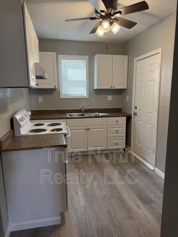 Photo - 521 S Wayne Ave