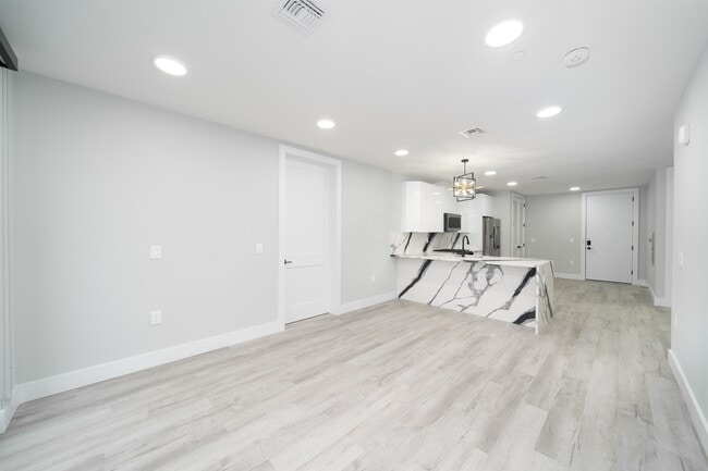 Photo - 187 Culver Ave Unit 207