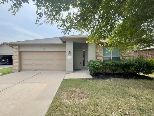 Building Photo - 106 Bowstring Bend Rental